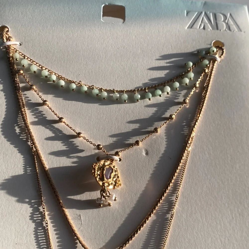 NWT Zara 4-Pack Beaded Medallion Necklaces